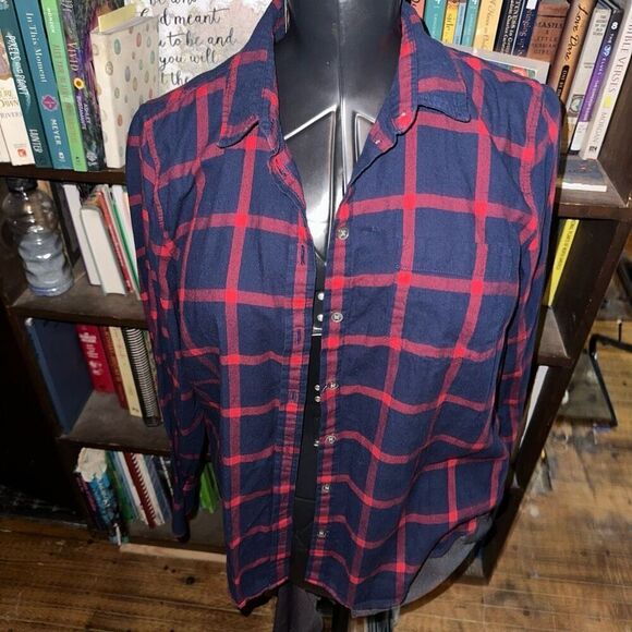J Crew red & blue plaid checked L cozy button down shirt - Picture 1 of 3
